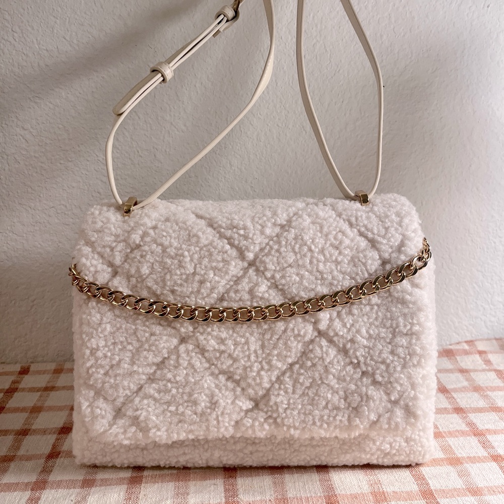 A New Day Shoulder Bag 100% New
